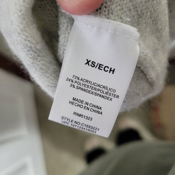 Vince Camuto Turtleneck Drop-Shoulder Sweater Silver Heather, Size X Small - Picture 4 of 5